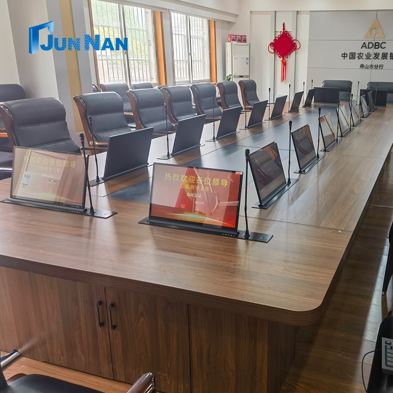 Banka kağıtsız konferans asansörü kurar